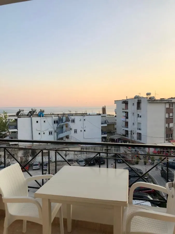 Center Hotel Pirro Himare Appartamento