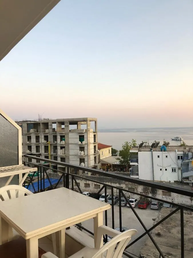 Center Hotel Pirro Himare Appartamento